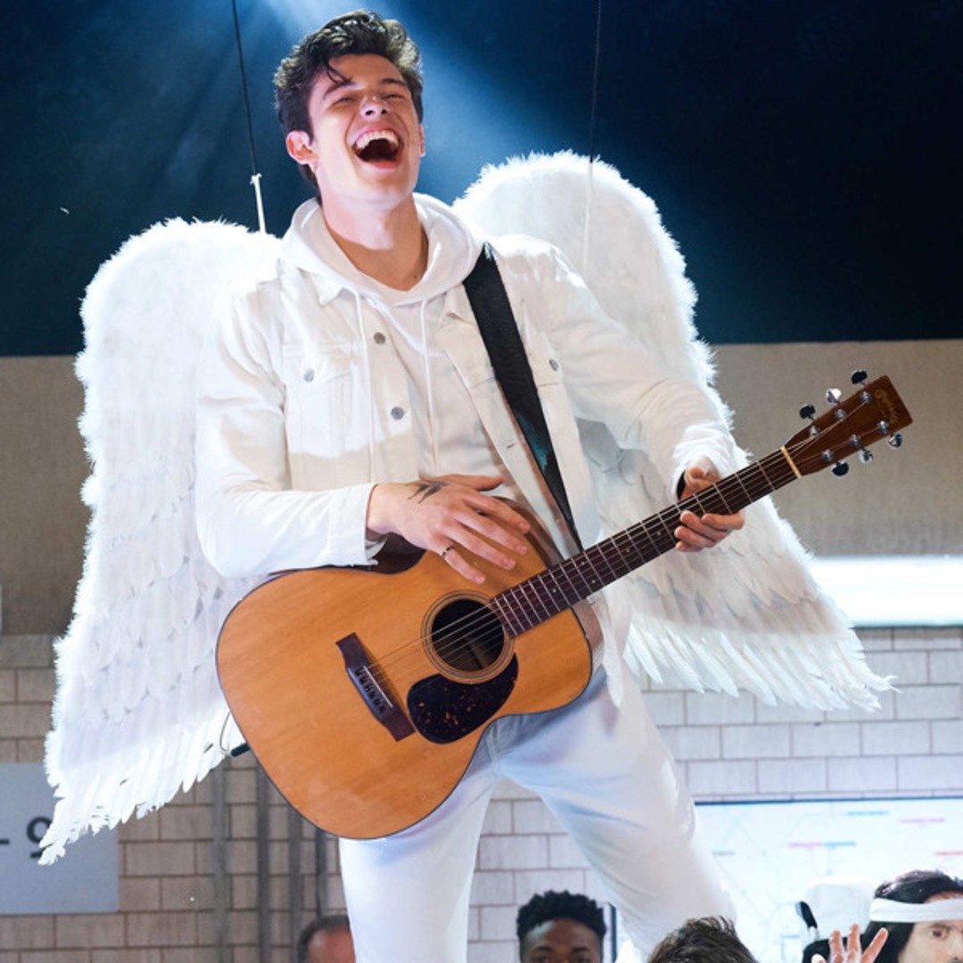 Shawn Mendes Destroys James Corden In A Cover Song Battle E Online